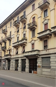 Appartamento in Affitto in Viale Dante Alighieri a Novara