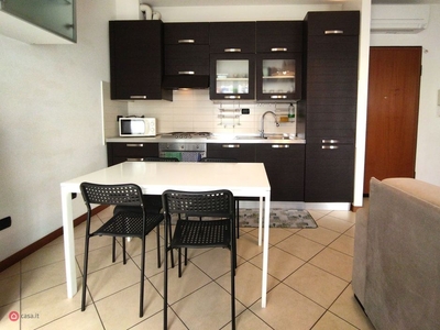 Appartamento in Affitto in Via Ripamonti 12 B a Seregno