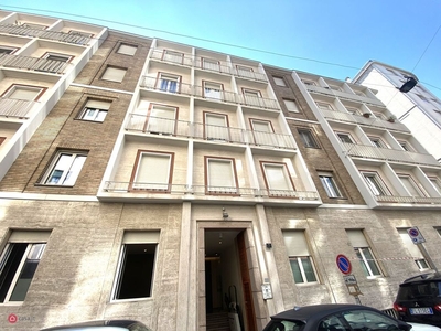 Appartamento in Affitto in Via San Senatore a Milano