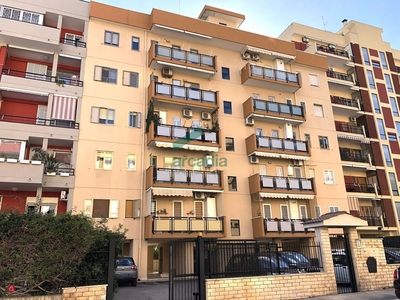 Appartamento in Affitto in Via Ten. F. Sco de Liguori 21 a Bari