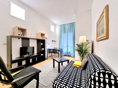 Appartamento in Affitto in Viale Coni Zugna 11 a Milano