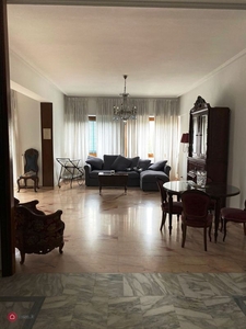 Appartamento in Affitto in Viale XXI Aprile a Roma