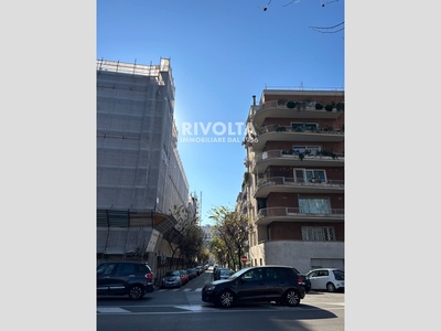 Appartamento in Vendita a Roma, zona Prati, 1'300'000€, 190 m²