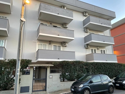 Appartamento in Via Stifano , 8, Bari (BA)