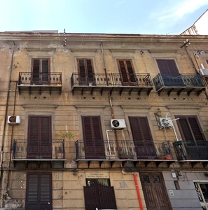 Bilocale da ristrutturare a Palermo