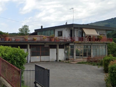 Capannone Industriale in vendita a Serravalle Pistoiese