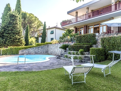 Casa a Macerata con piscina privata