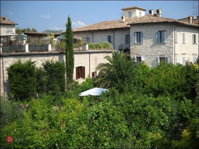 Casa indipendente in Affitto in Via della Piazzarola a Ascoli Piceno