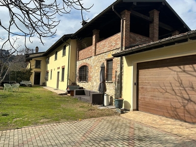Casa Indipendente in Torre Sacchetti, 3, Stradella (PV)