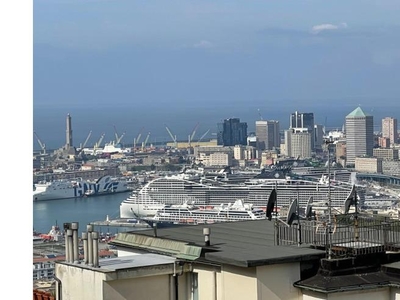 Appartamento in vendita a Genova, Zona Castelletto, Via Capraia 89