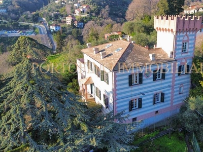 Esclusivo Castello con Parco Privato e Vista Mare a Rapallo
