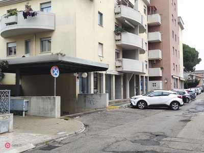 Garage/Posto auto in Affitto in Via Santo Stefano 4 a Montesilvano