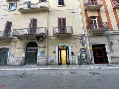 Negozio/Locale commerciale in Affitto in a Bari