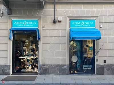 Negozio/Locale commerciale in Affitto in Via gioberti 51 a Torino