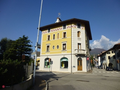 Negozio/Locale commerciale in Affitto in Via Jacopo Linussio 21 a Tolmezzo