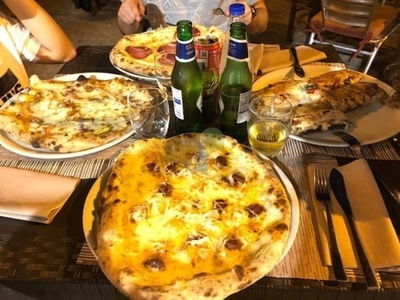 Pizzeria in vendita a Livorno piazza Mazzini,