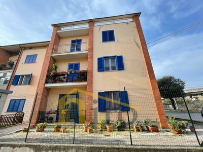 Trilocale in Vendita a Pescara, 149'000€, 101 m²
