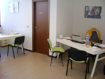 Ufficio in Affitto in Via dell' Artigianato 3 a Livorno