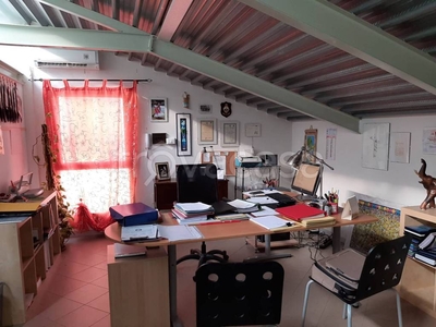 Ufficio in vendita a San Giuliano Terme