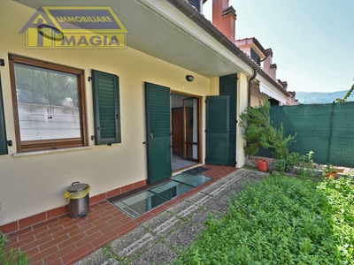 Villa a schiera in vendita a Ascoli Piceno, Monticelli