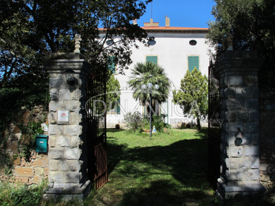 villa in vendita a Santa Luce