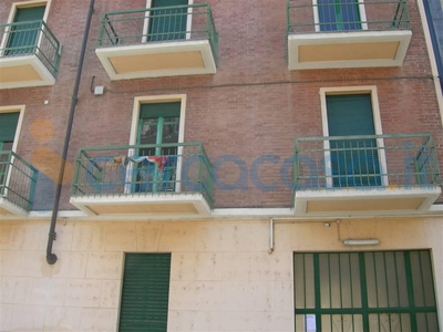 Appartamento Bilocale in affitto in Via Caraglio 132/19, Torino