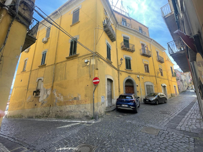 Appartamento in vendita in Cava de' Tirreni, Italia