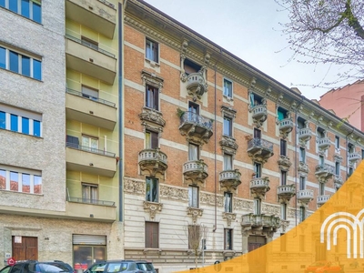 Appartamento in Vendita in Corso Ciriè 14 a Torino