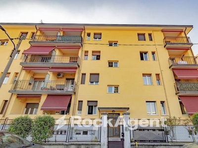 Appartamento in vendita in Gallarate, Italia