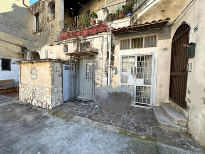 Appartamento in vendita in Maddaloni, Italia