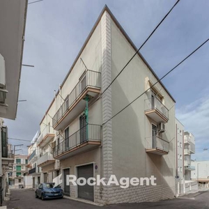 Appartamento in vendita in Noci, Italia