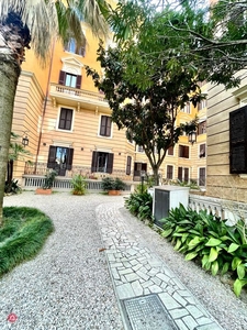 Appartamento in Vendita in Via Angelo Brofferio 3 a Roma