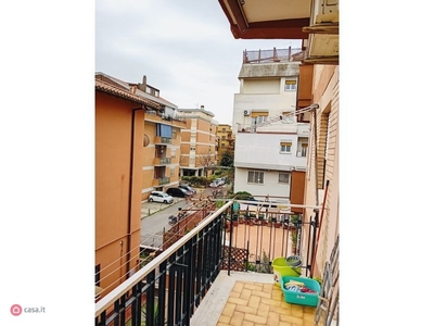 Appartamento in Vendita in Via di Val Favara a Roma
