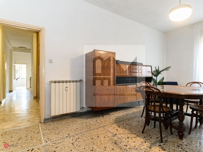 Appartamento in Vendita in Via Fabiola 1 a Roma