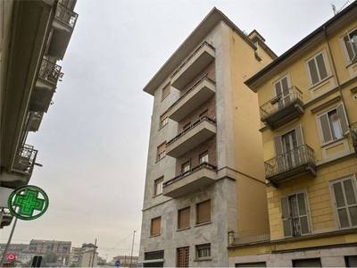 Appartamento in Vendita in Via Giorgio Bidone 1 a Torino
