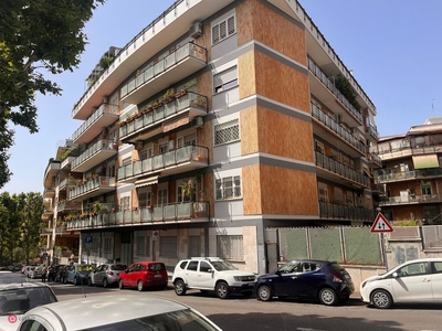 Appartamento in Vendita in Via Pietro Mascagni a Roma