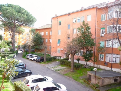 Appartamento in Vendita in Via Sagunto 19 a Roma