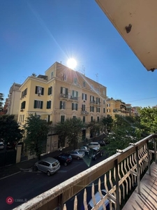 Appartamento in Vendita in Via Topino a Roma