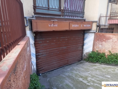 Box/Garage 779mq in vendita a Palermo