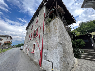 Casa in vendita in Castello Dell'acqua, Italia