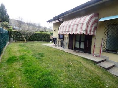 Casa in vendita in Galbiate, Italia