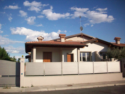 Casa in vendita in Ghedi, Italia