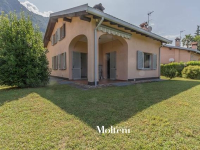 Casa in vendita in Lierna, Italia