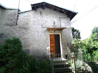 Casa in vendita in Montagna In Valtellina, Italia