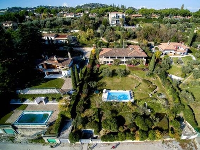 Casa in vendita in Padenghe Sul Garda, Italia