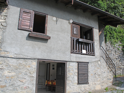 Casa in vendita in Piamborno, Italia