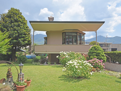 Casa in vendita in Rogno, Italia