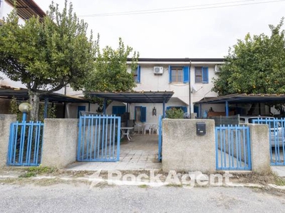 Casa in vendita in Sellia Marina, Italia