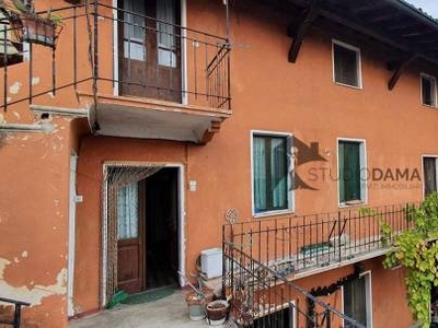 Casa in vendita in Solarolo, Italia