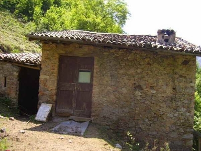 Casa in vendita in Tre Capitelli, Italia